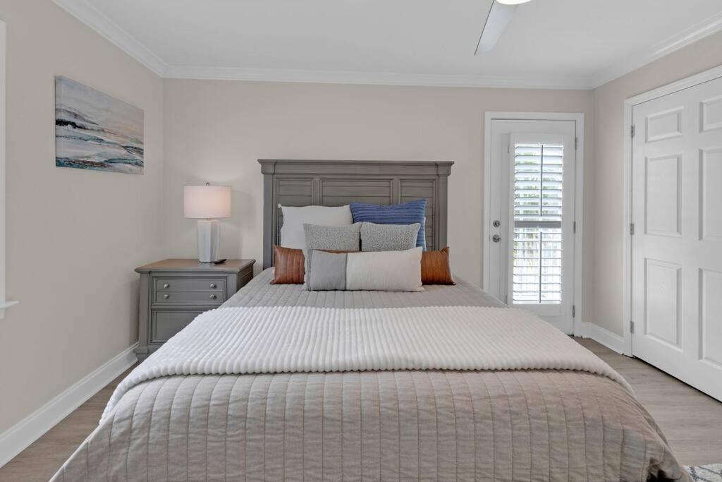 Charming Holiday Isle Destin Beach Access Townhome Dış mekan fotoğraf