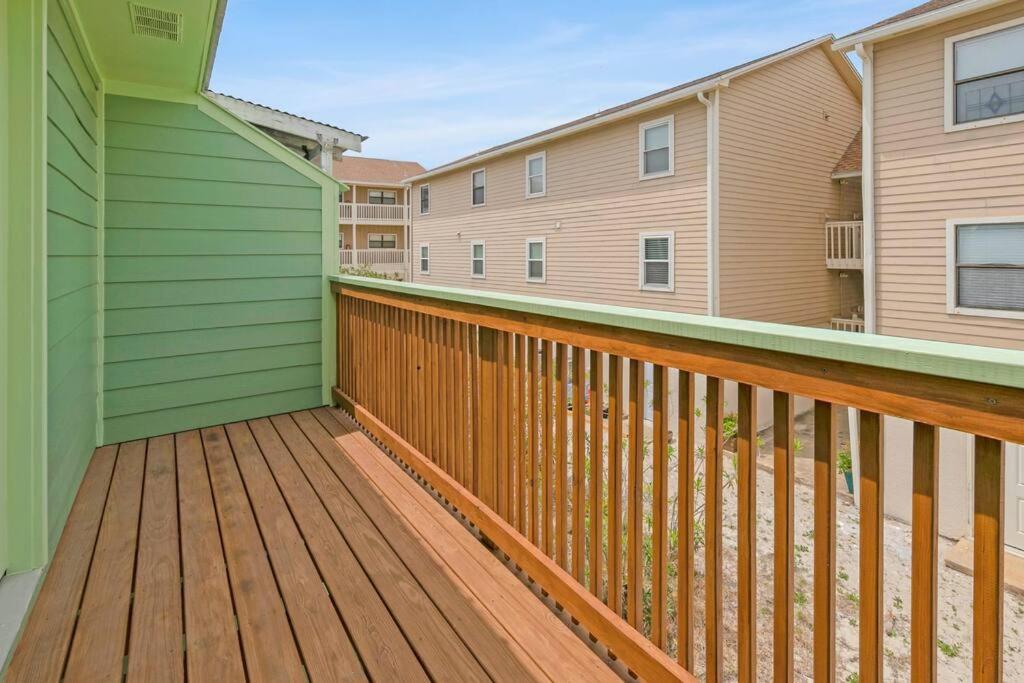 Charming Holiday Isle Destin Beach Access Townhome Dış mekan fotoğraf